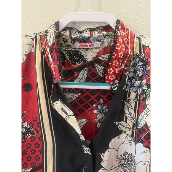 Johnny Was Floral 100% Silk Red Black Patchwork Boho Festival Top Sz XS - Picture 3 of 6